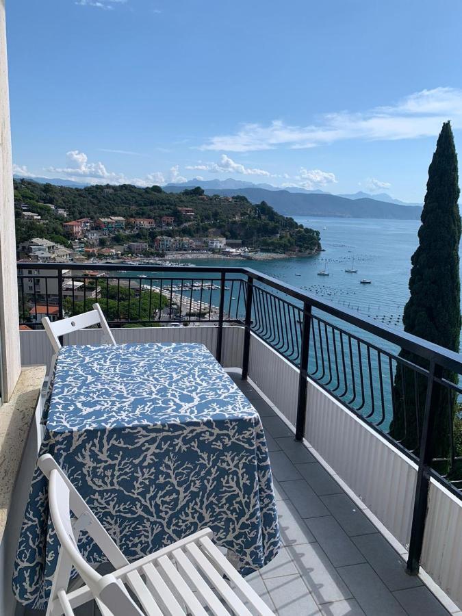 포르토베네레 La Terrazza Sul Golfo 아파트 외부 사진