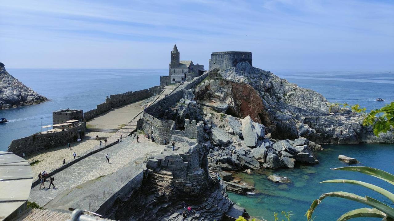 포르토베네레 La Terrazza Sul Golfo 아파트 외부 사진
